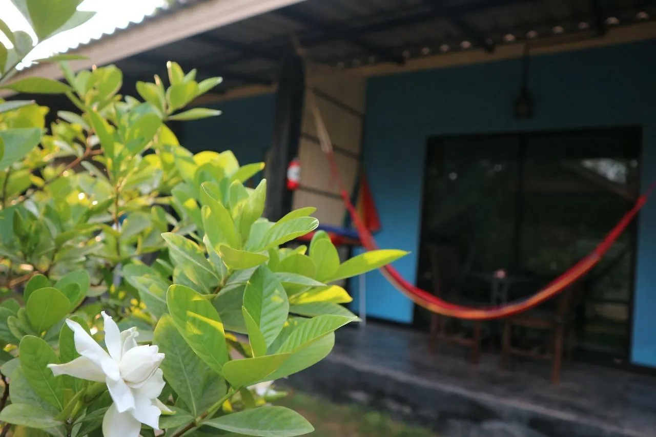 Pensión Hotel Raven Blue Ko Lanta